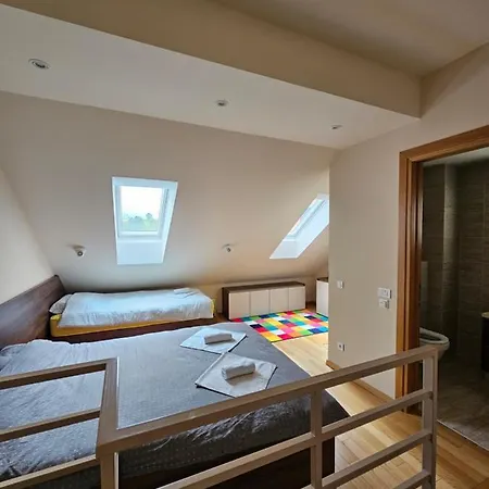 Duplex Vanja